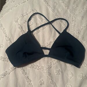 Left On Friday Reef Top size small